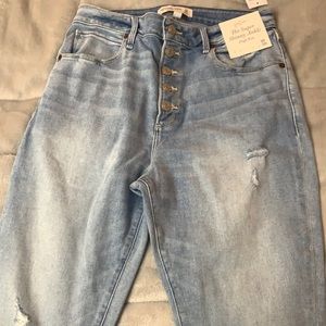 A&f skinny ankle high rise light wash jeans